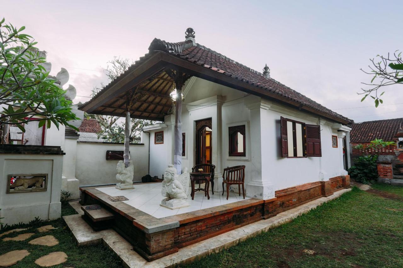 Rumah Paros & Gallery Sukawati Exterior foto